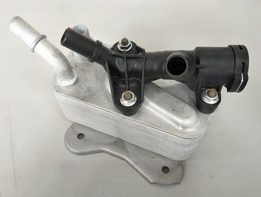17217800408 Peças do motor BMW Refrigerador de óleo