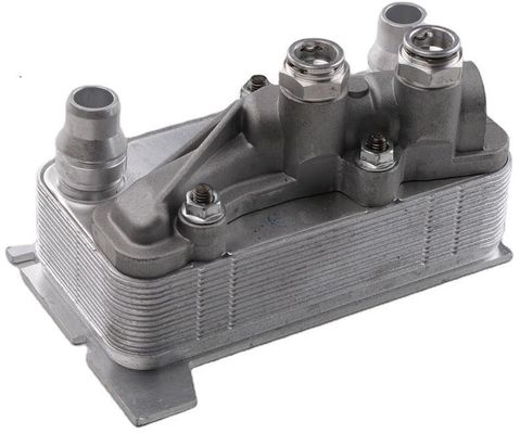0995001900 Partes do motor Refrigerador de óleo de engrenagem