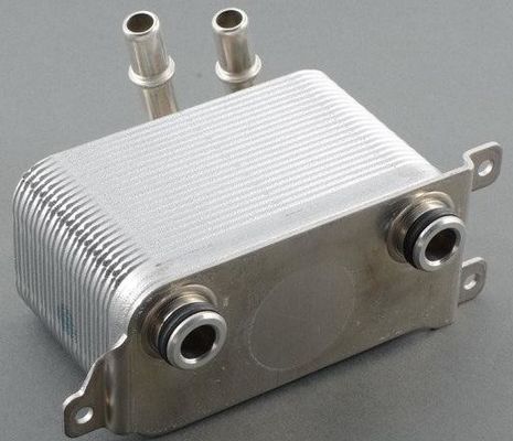 17117534896 Peças do motor BMW Refrigerador de óleo