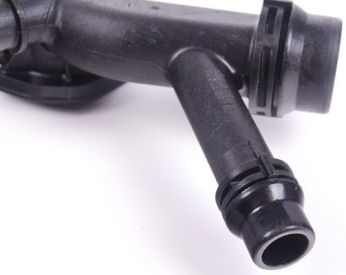 06E121045R Tubo de refrigeração de automóveis resistente à corrosão e fácil de instalar