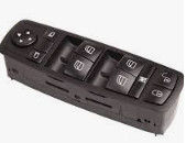 Interruptor elétrico de controle da janela esquerda Mercedes Benz 1698206610-9116
